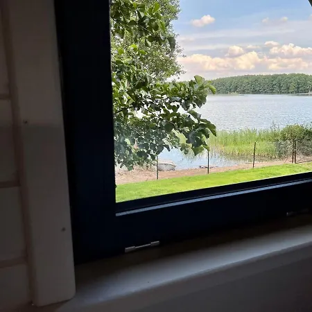 Okno Na Wode- Caloroczne Z Linia Brzegowa Jeziora I Sauna Feriehus