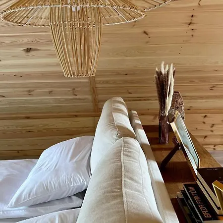 Дом отдыха Okno Na Wode- Caloroczne Z Linia Brzegowa Jeziora I Sauna