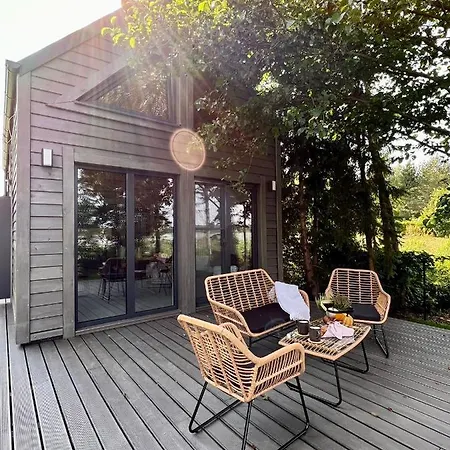 Okno Na Wode- Caloroczne Z Linia Brzegowa Jeziora I Sauna Feriehus