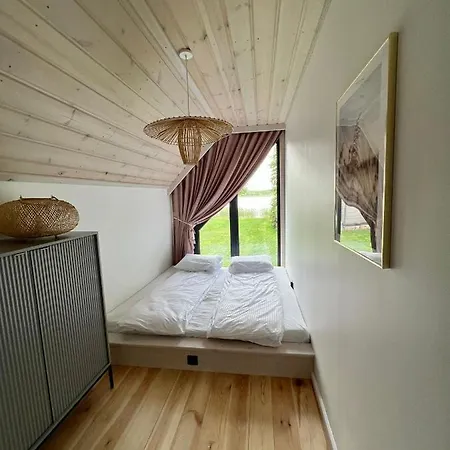 度假居 Okno Na Wode- Caloroczne Z Linia Brzegowa Jeziora I Sauna