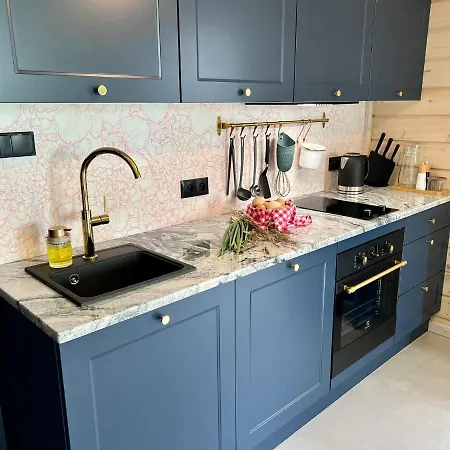 Дом отдыха Okno Na Wode- Caloroczne Z Linia Brzegowa Jeziora I Sauna *