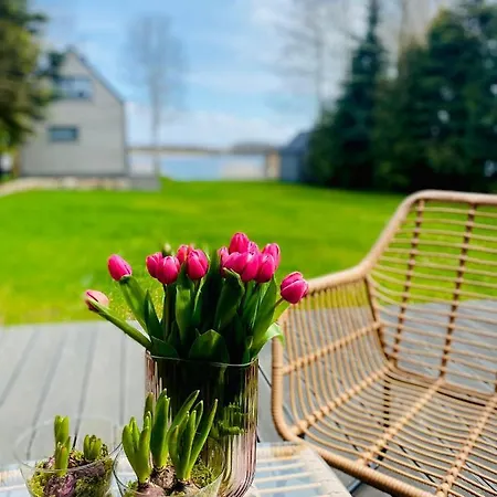 Okno Na Wode- Caloroczne Z Linia Brzegowa Jeziora I Sauna Дом отдыха *