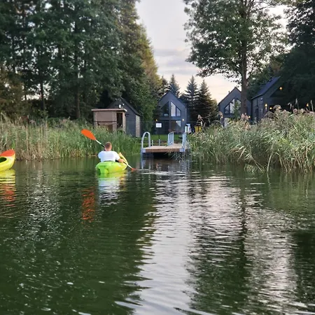 Okno Na Wode- Caloroczne Z Linia Brzegowa Jeziora I Sauna Feriehus